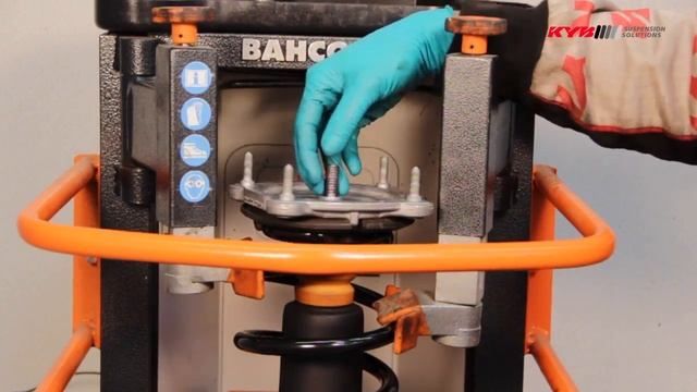 AUDI A6 и A7 - Front - Передние амортизаторы KYB установка смотреть онлайн