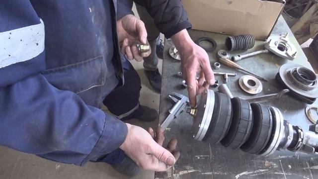 УСТАНОВКА ПНЕВМОСТОЕК НА MERCEDES W207 | РАЗВАЛЬНЫЕ ОПОРЫ смотреть онлайн