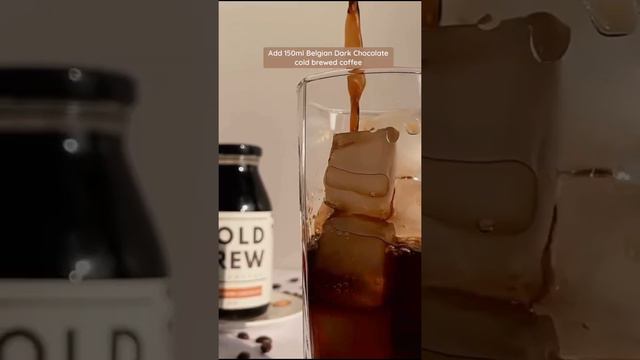 Ready to drink Belgian Dark Chocolate cold brewed coffee by Cloud Brewz смотреть онлайн