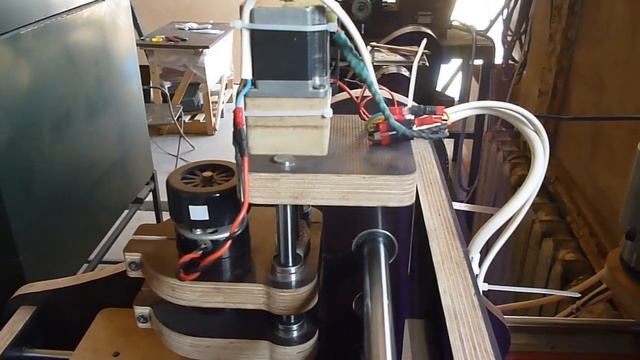 Самодельный фрезерный станок чпу из фанеры. Обзор. Часть 3. смотреть онлайн