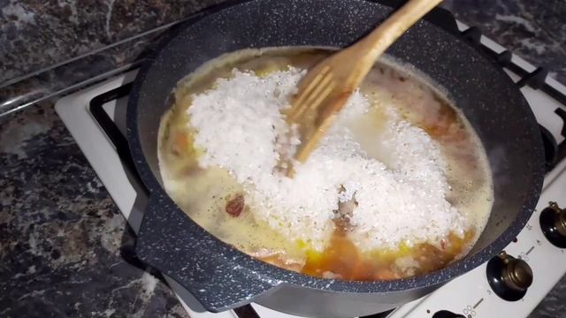 Ни говядины, ни курицы,ни баранины,но такой плов перенесёт вас на кухню.#очень#вкусно#быстро# смотреть онлайн