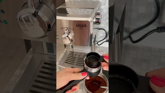 Кофемолка Polaris в подарок от ORIFLAME #coffee #morningroutine смотреть онлайн