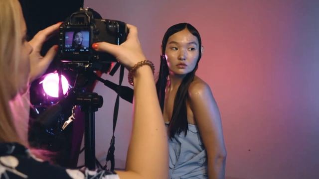 Холодные текстуры и влажное пламя. BACKSTAGE InterCHARM: Наталина MUA, Арюна Тардис, Лена Маркер смотреть онлайн