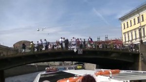 Дневная прогулка по Неве и по водным каналам Санкт Петербурга.