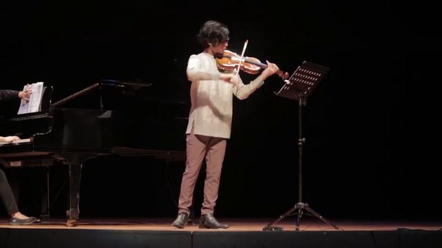 Mozart Sonata in E minor by Gabe F. Domagas смотреть онлайн