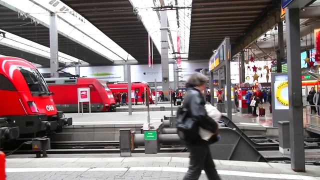 A Walk Around The Munich Central Station / München Hauptbahnhof смотреть онлайн