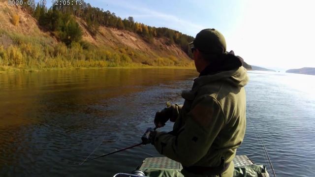 Ловля щуки на джеркбейт на реке Лена смотреть онлайн