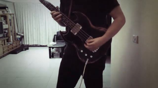 Gibson SG "Faded Ebony" Bass with Hipshot Supertone Bridge смотреть онлайн