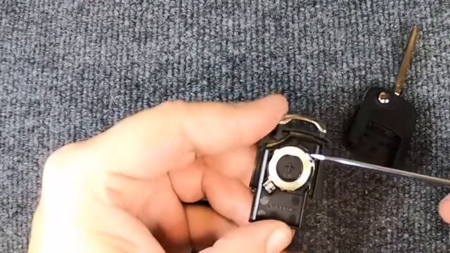 How to replace a 2009 Ford Focus 4 Button Flip Key Remote Battery смотреть онлайн