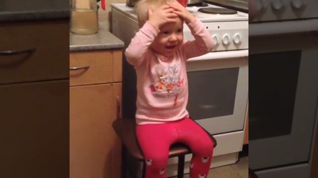 ПРИКОЛЬНЫЕ стихи в 1.5 года смотреть онлайн