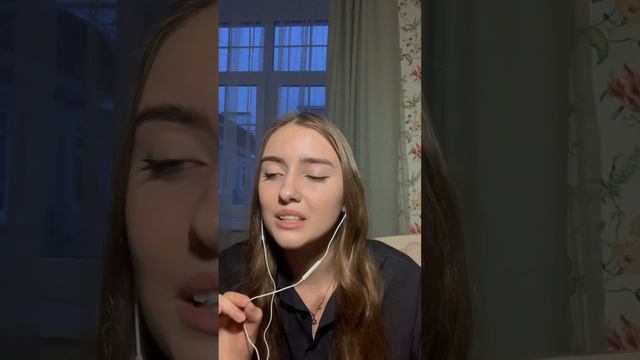 Этот поцелуй • Эрика Лундмоен / Issues • Julia Michaels смотреть онлайн