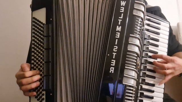 Balkan Melodie with Accordion (Albania) смотреть онлайн