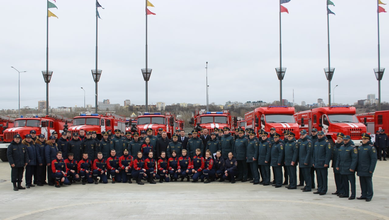 Подарок огнеборцам! Новая техника смотреть онлайн