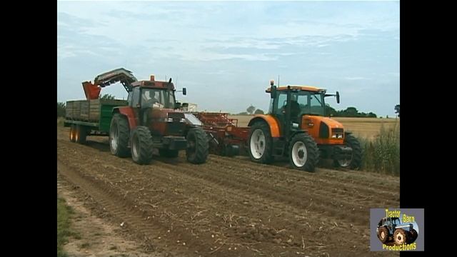 RENAULT ARES 556RZ AND REEKIE CLEANFLOW 2000 POTATO HARVESTER смотреть онлайн