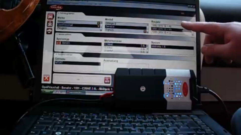 Autocom CDP+ / Delphi DS150E! Delphi DS 150 E Первые попытки диагностики и работы с OBD2 адаптером! смотреть онлайн