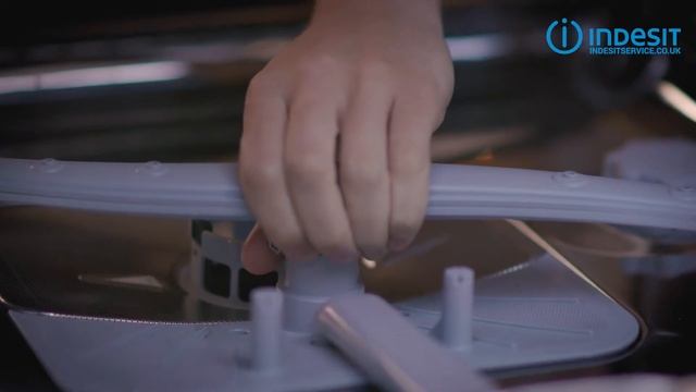 How to look after your dishwasher spray arms | by Indesit смотреть онлайн