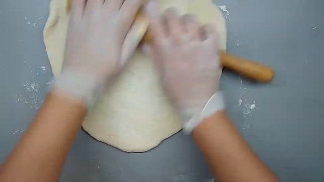 Домашняя пицца. Очень вкусная основа для теста, легко готовить. смотреть онлайн