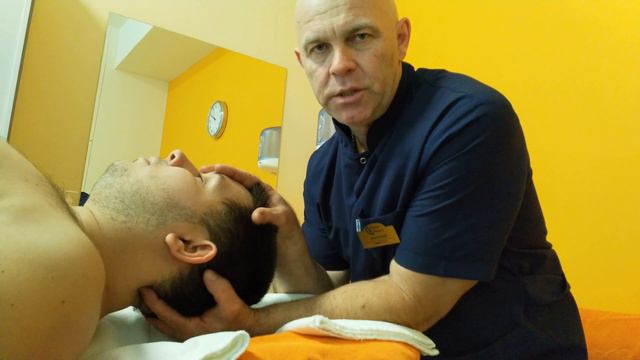 Доктор Казаков Анатолий Павлович. Врач остеопат, мануальный терапевт. смотреть онлайн