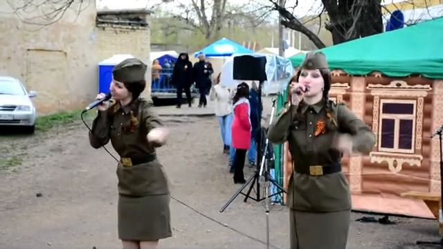 Дуэт "Отражение" "Песенка фронтового шофера" смотреть онлайн