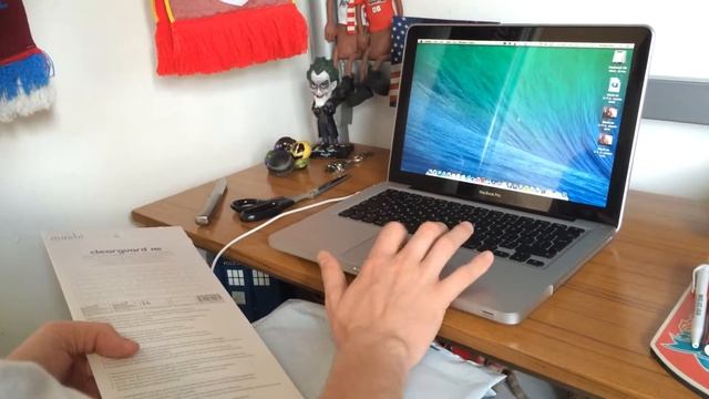 Moshi Palmguard, Clearguard MB, and iVisor Pro13" Unboxing смотреть онлайн