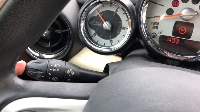 How to set time and date clock adjusting clock Setup BMW Mini Cooper DIY смотреть онлайн