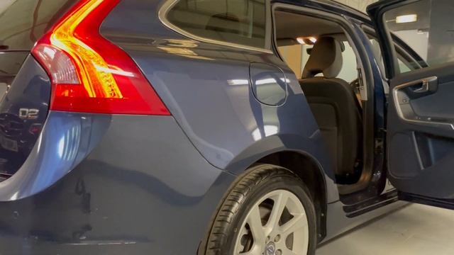 Volvo V60 1.6 D2 SE Powershift (s/s) 5dr смотреть онлайн
