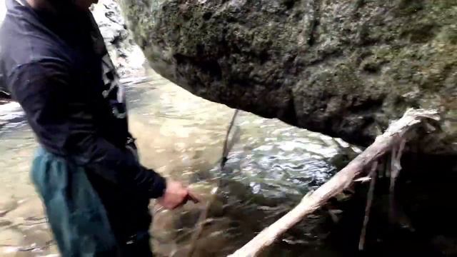 BUTUH TENAGA EXTRA UNTUK MENAKLUKAN SIDAT DI BAWAH BATU BESAR INI смотреть онлайн