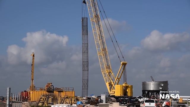 SpaceX Boca Chica - Super Heavy Pad Work and Flare Stack Returns смотреть онлайн