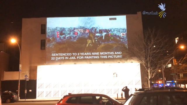 Banksy Mural in New York Protesting Kurdish Artist Zehra Dogan’s Imprisonment смотреть онлайн