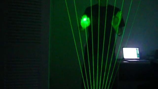Laser Harp Working~ish смотреть онлайн