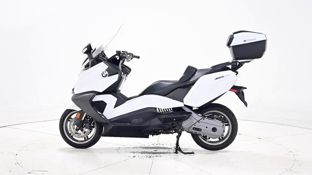 2018 BMW C 650 GT Light White USED смотреть онлайн