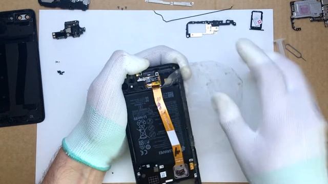 Как поменять батарею на телефоне Huawei Honor 10 COL-L29 Replacing the battery on the phone смотреть онлайн