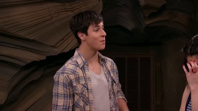 Wizards of Waverly Place: How a Sitcom Ends смотреть онлайн