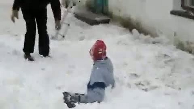 Как чистить снег с крыши / www.kengarags.ru смотреть онлайн