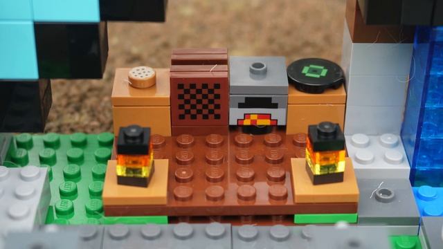 LEGO Minecraft The Sword Outpost Detailed Review смотреть онлайн