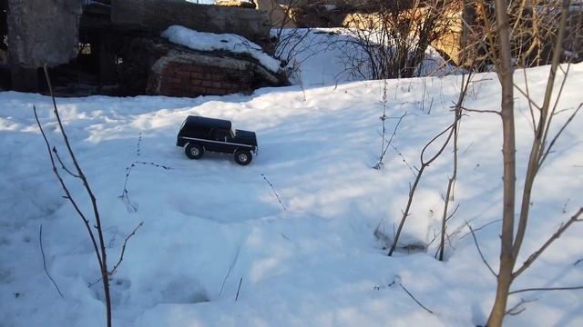 Traxxas Trx4 Ford Bronco по снежному насту 2022 смотреть онлайн