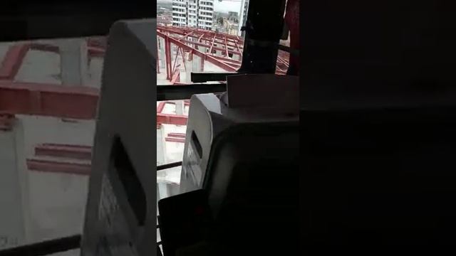 Грозный Грозный Молл Ислам установил кондиционер внутри кабины крана смотреть онлайн