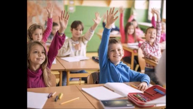 Нужно в школу собираться Игра с ускорением Авторы Группа Закружился хоровод смотреть онлайн