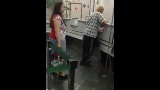 БаБа разговаривает страшным голосом смотреть онлайн