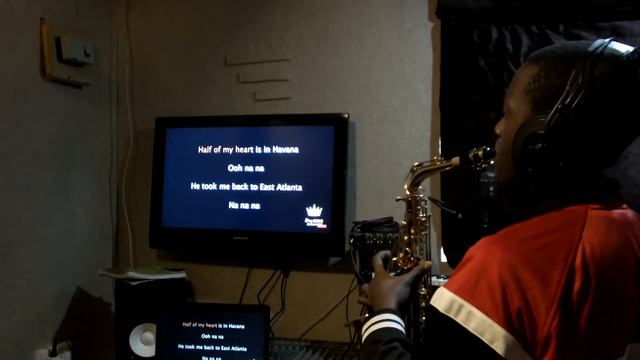 Camila Cabello - Havana [Saxophone Cover] by Sila Munyao смотреть онлайн