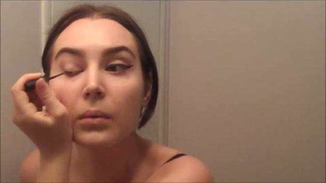 Monica Bellucci Make-Up смотреть онлайн