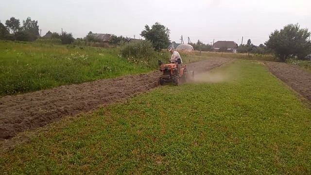 Огляд японського міні-міні трактора. смотреть онлайн