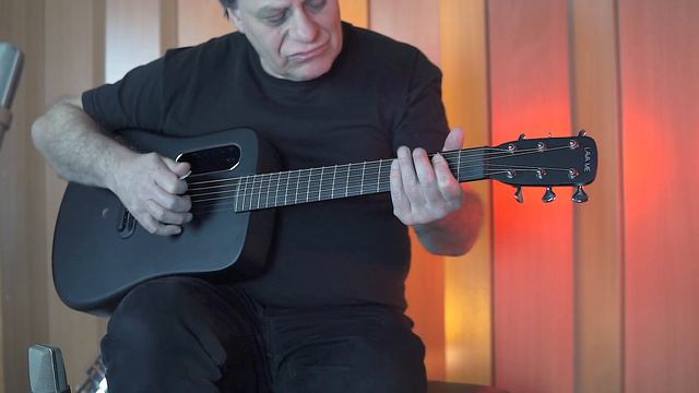 LAVA ME 2 Freeboost Carbon Fiber Travel Guitar - Sound Demo (no talking) смотреть онлайн