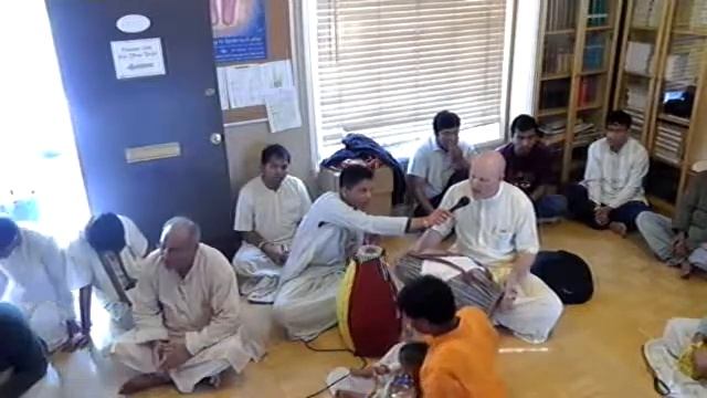 2012 02 05 Prasadam Prayers USA ISV H G Vaisesika Prabhu смотреть онлайн