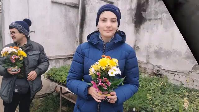 Цветочные композиции своими руками. Ноябрь 2023 год. "Дети в беде" смотреть онлайн