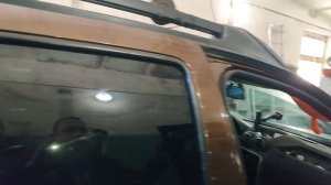 Где укладывать провода Задней камеры