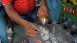 306.1 Как делают натуральный спрайт со льдом и газированный лимонад в Индии