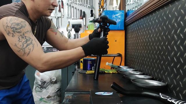 TSUNAMI SNM100 Custom Fixie Build #jrspeed #docrobert #tsunamisnm100 #fixie #bike #bikelife смотреть онлайн