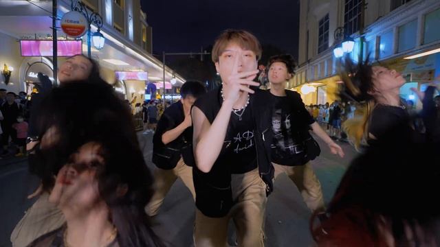 [DANCING IN PUBLIC] Jackson Wang - Blow | 커버댄스 Dance Cover | By B-Wild From Vietnam [PHỐ ĐI BỘ] смотреть онлайн