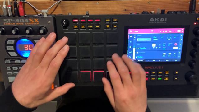 Akai MPC Live 2 - Live Performance смотреть онлайн